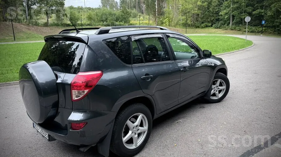 Toyota Rav4 2007 photo 4