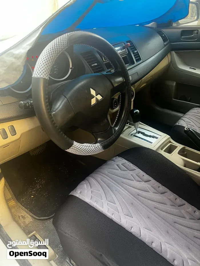 Mitsubishi Lancer 2011 photo 4