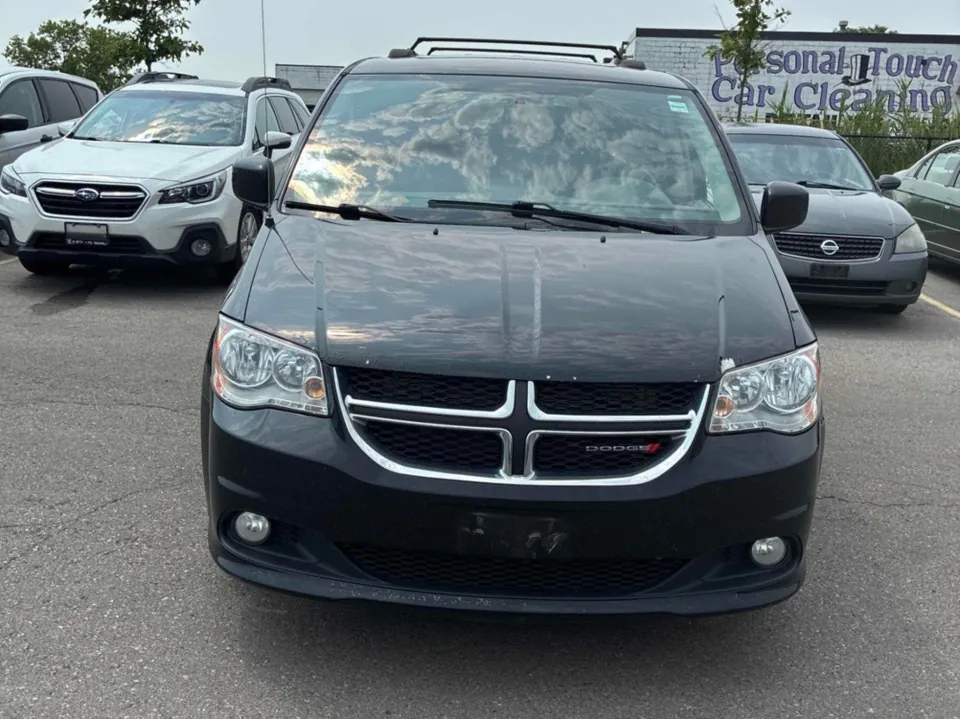 Dodge Grand Caravan 2016 photo 3