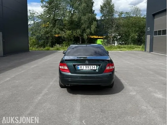 Mercedes-Benz C-Class 2007 photo 4