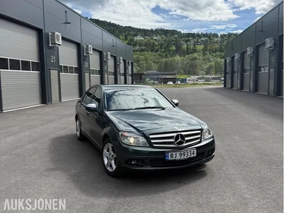 Mercedes-Benz C-Class 2007 photo 3