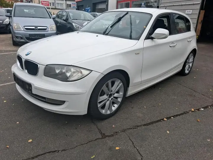 BMW 123