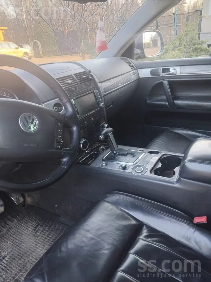 Volkswagen Touareg 2009 photo 5
