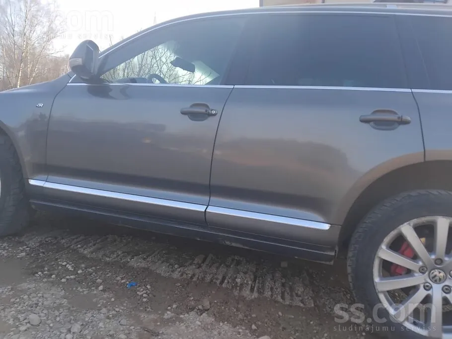 Volkswagen Touareg 2009 photo 3