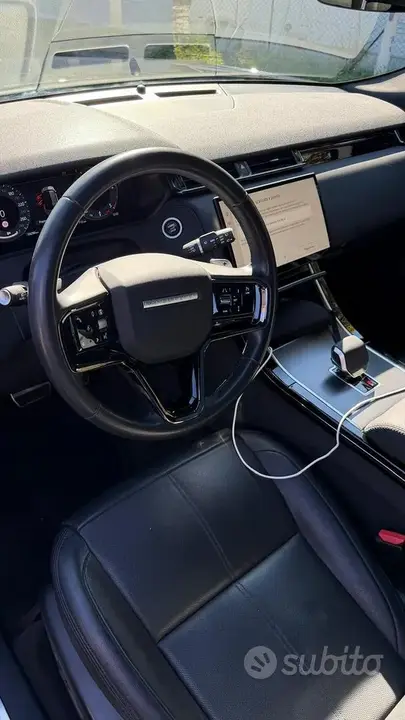 Land Rover Velar 2024 photo 4