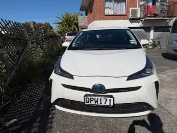 Toyota Prius 2021 photo 4