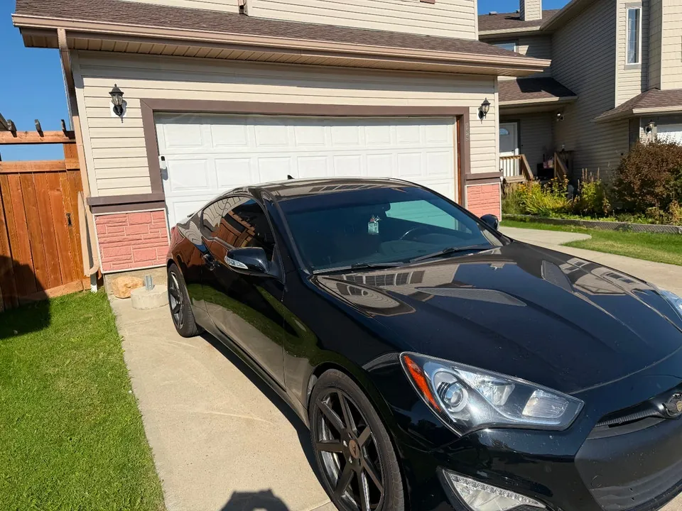 Genesis Coupe 2015 photo 3