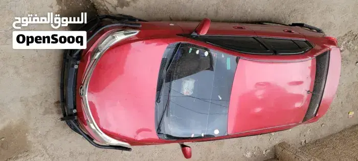 Toyota Yaris 2014 photo 2
