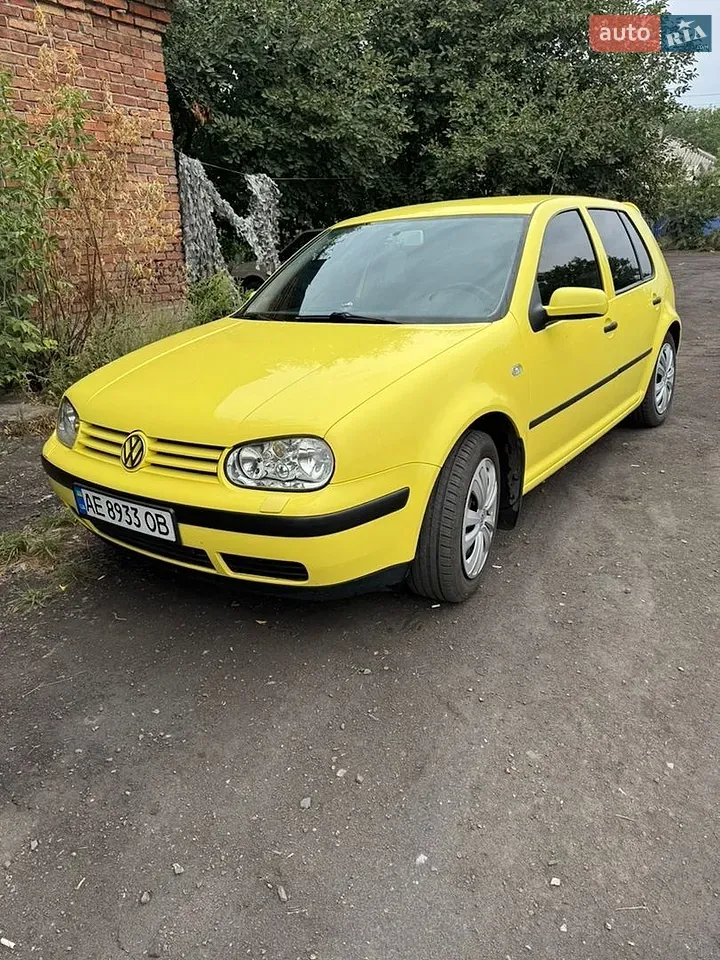 Volkswagen Golf