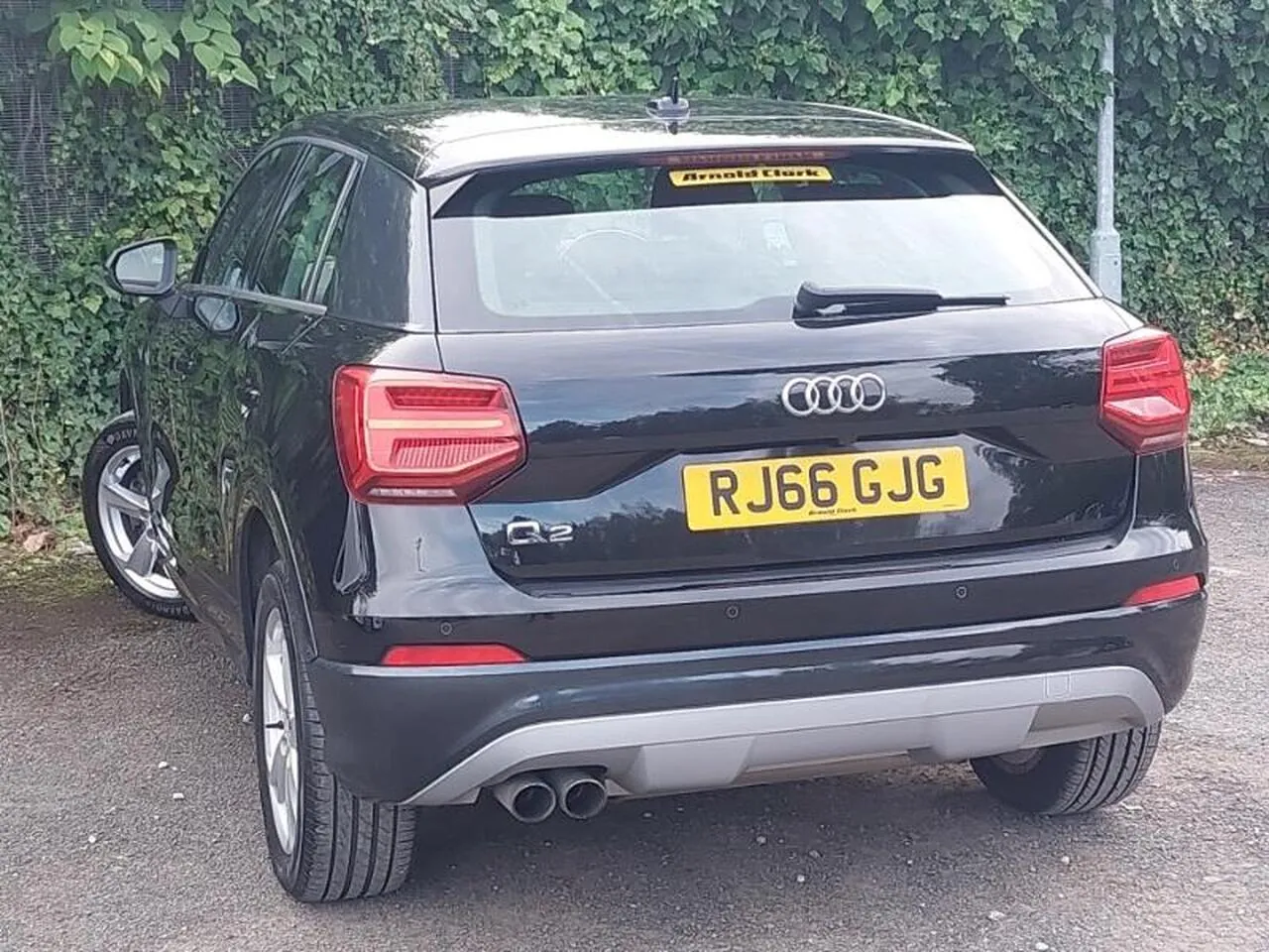 Audi Q2 2017 photo 2