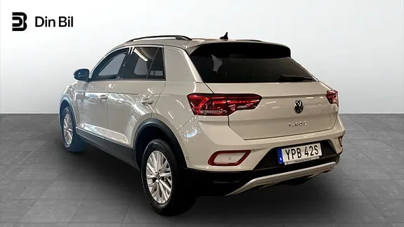 Volkswagen T-Roc 2023 photo 3