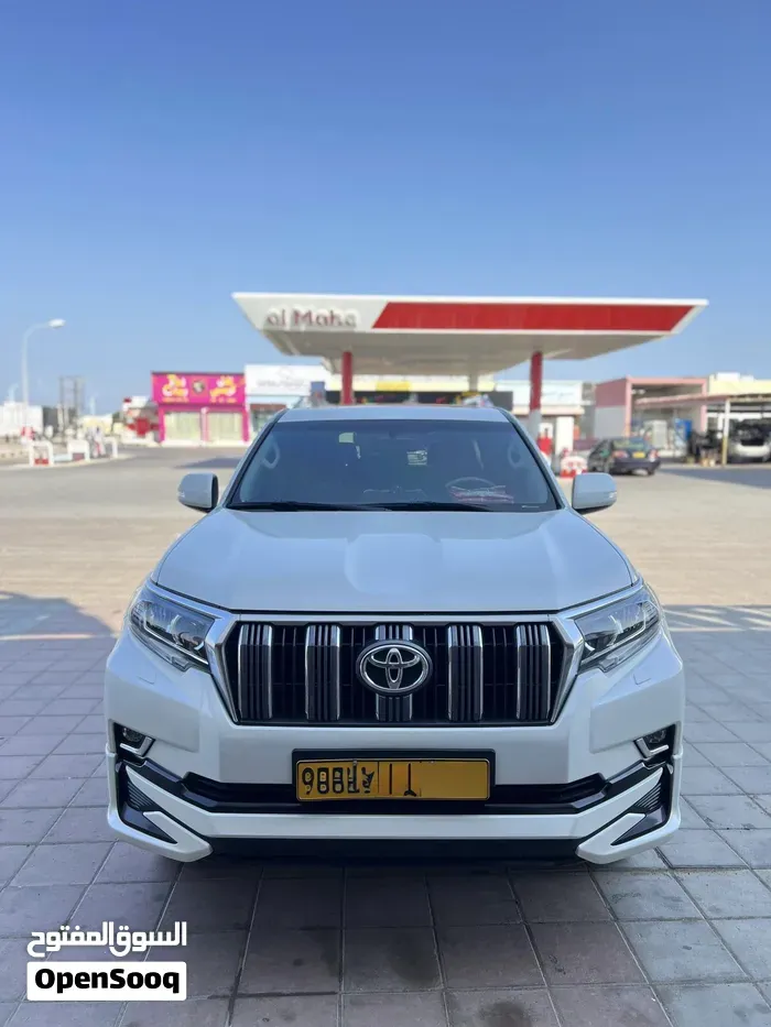 Toyota Prado 2023 photo 2