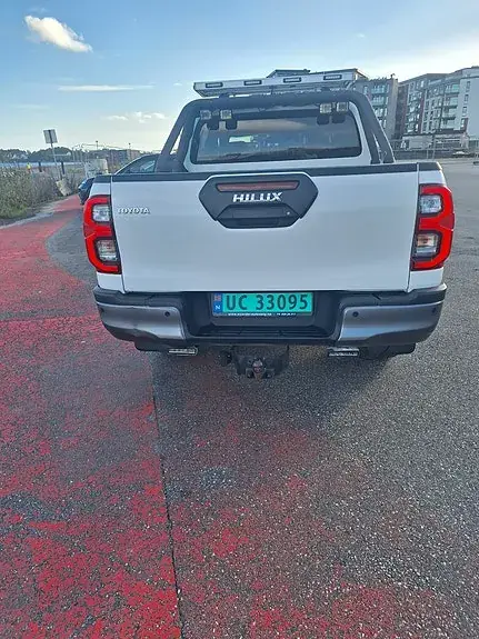 Toyota Hilux 2022 photo 4