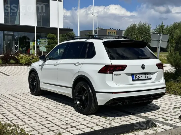 Volkswagen Tiguan 2019 photo 2