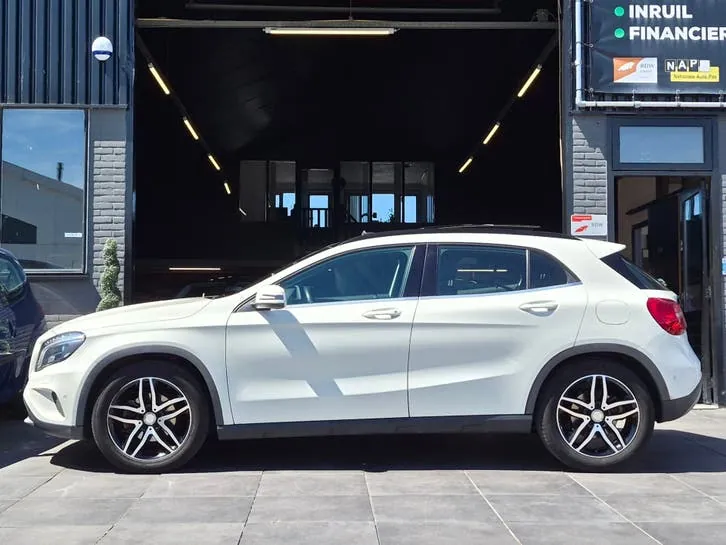 Mercedes-Benz Gla 2017 photo 2