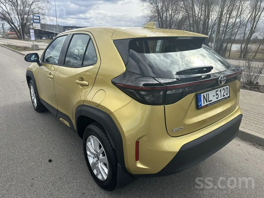 Toyota Yaris 2023 photo 4
