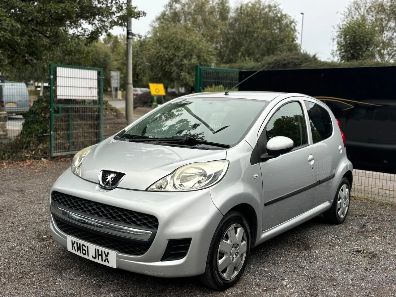 Peugeot 107 2011 photo 4
