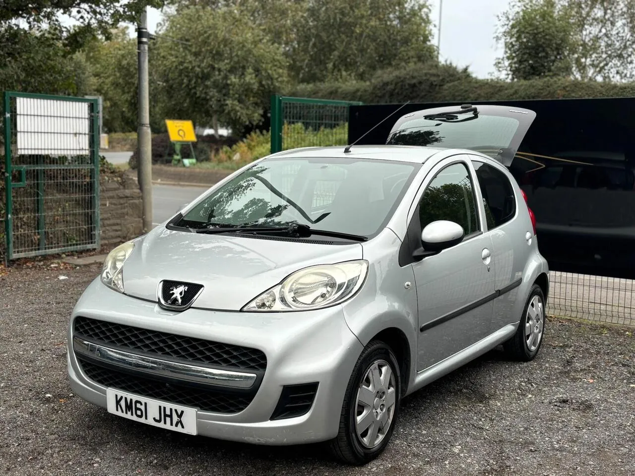 Peugeot 107 2011 photo 5