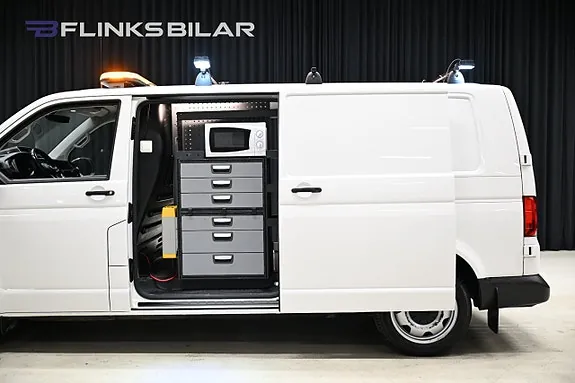 Volkswagen Transporter 2020 photo 5