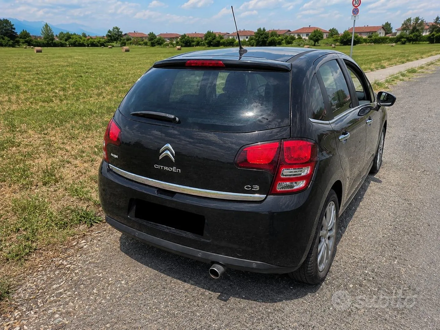 Citroen C3 2010 photo 3