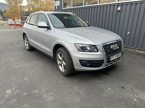 Audi Q5 2010 photo 2