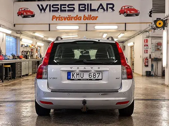 Volvo V50 2010 photo 5