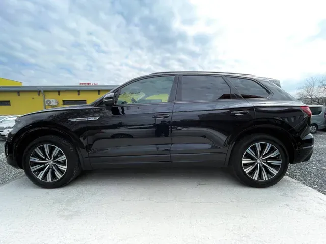 Volkswagen Touareg 2019 photo 3