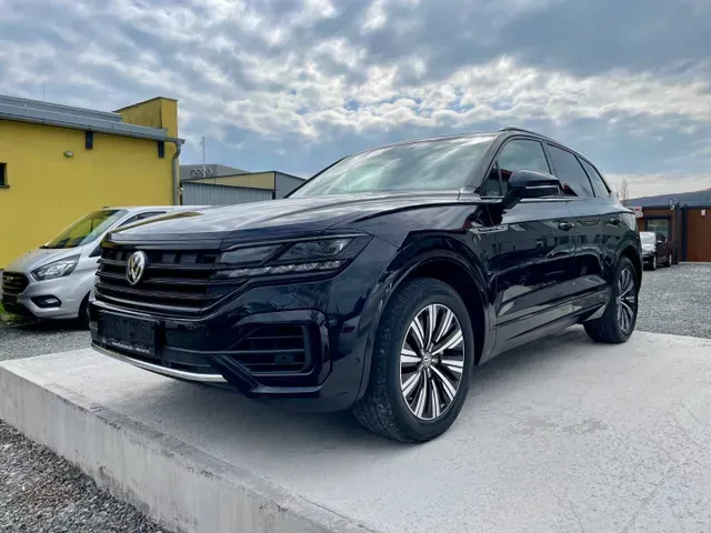 Volkswagen Touareg 2019 photo 2
