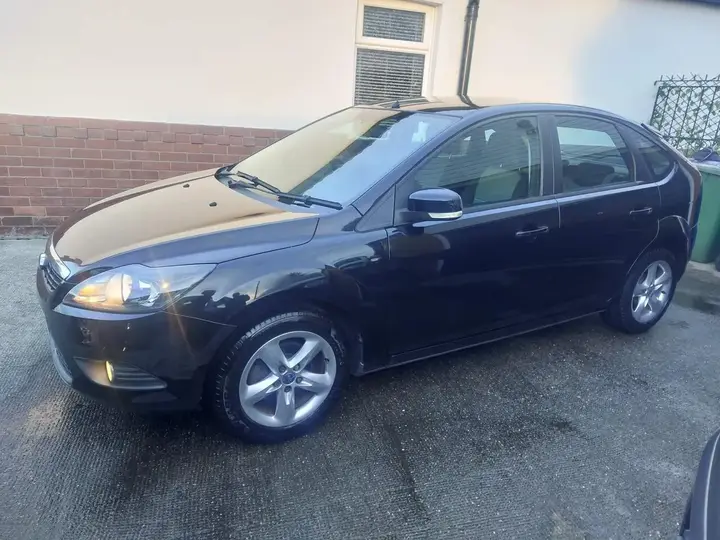 Ford Focus 2010 photo 4