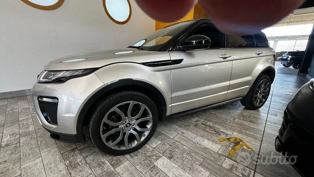 Land Rover Range Rover Evoque 2017 photo 3