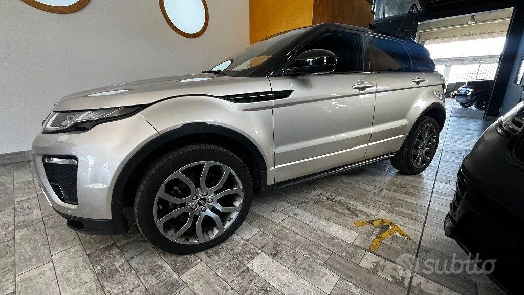Land Rover Range Rover Evoque 2017 photo 4