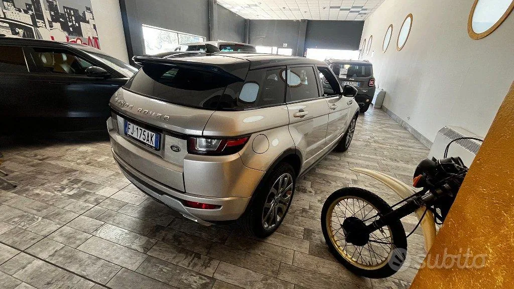 Land Rover Range Rover Evoque 2017 photo 5