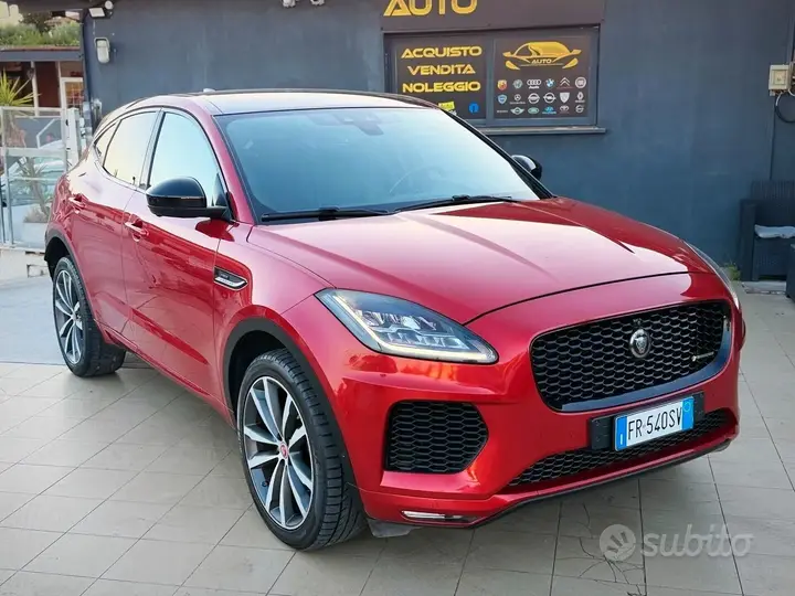 Jaguar E-Pace 2018 photo 2