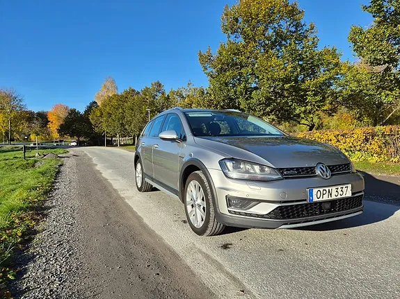 Volkswagen Golf Alltrack 2016 photo 2