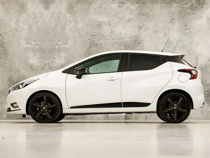 Nissan Micra 2018 photo 2