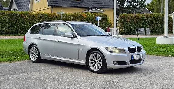 BMW 320D 2011 photo 3