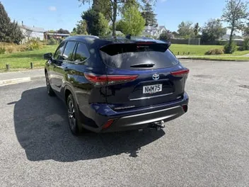 Toyota Highlander 2021 photo 2