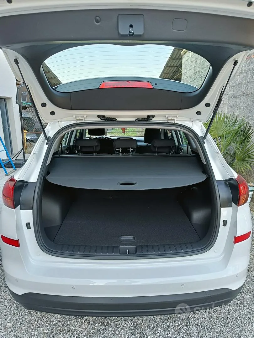 Hyundai Tucson 2018 photo 3