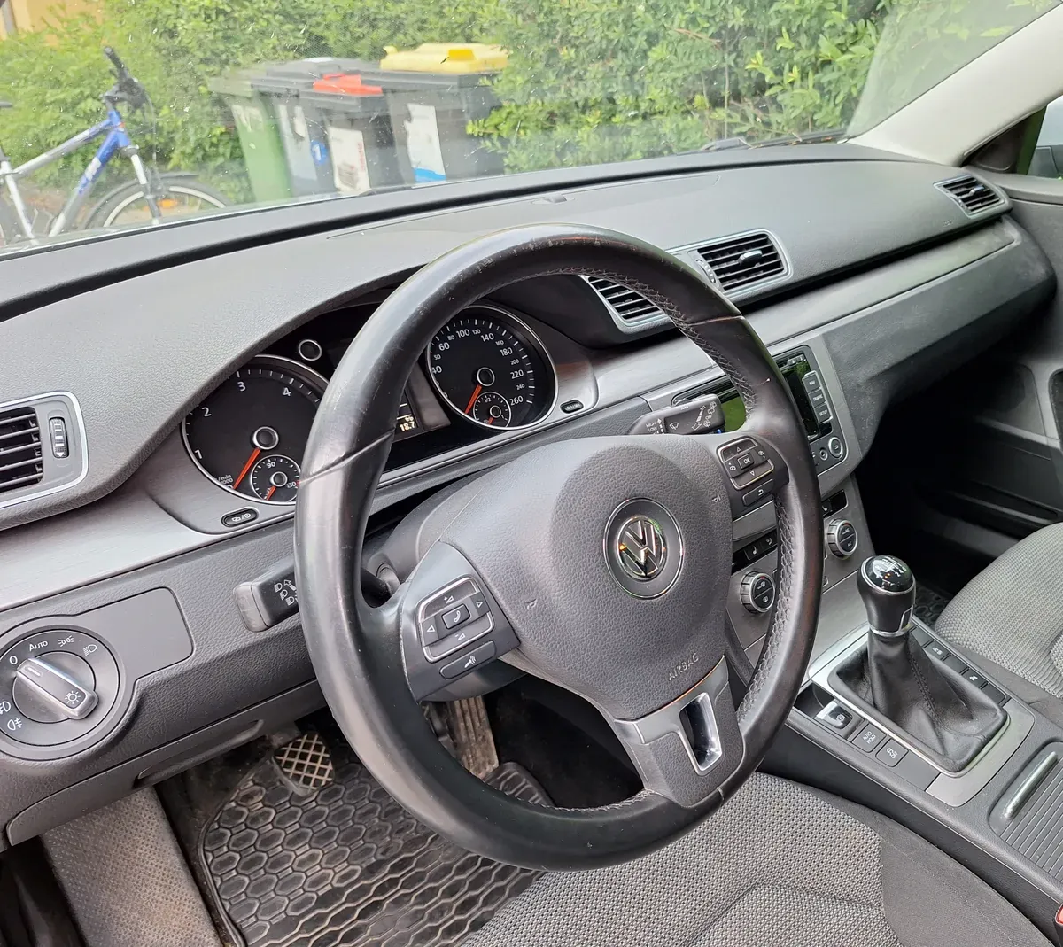 Volkswagen Passat Variant 2014 photo 3