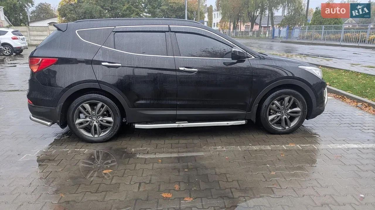 Hyundai Santa Fe 2013 photo 3