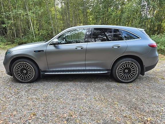 Mercedes-Benz Eqc400 2021 photo 2