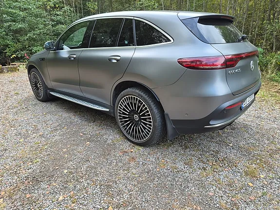 Mercedes-Benz Eqc400 2021 photo 3