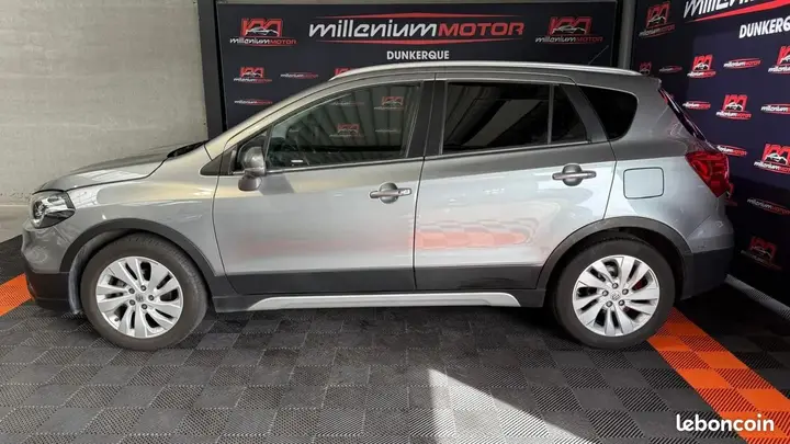 Suzuki S-Cross 2019 photo 2