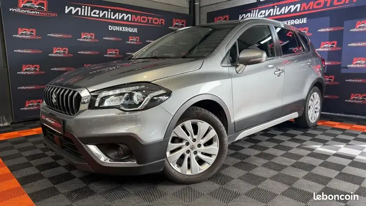 Suzuki S-Cross