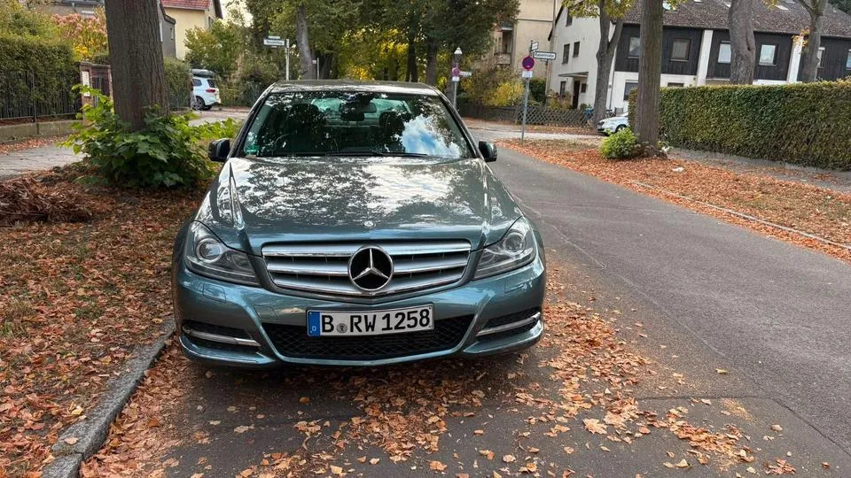 Mercedes-Benz C 180 Classic