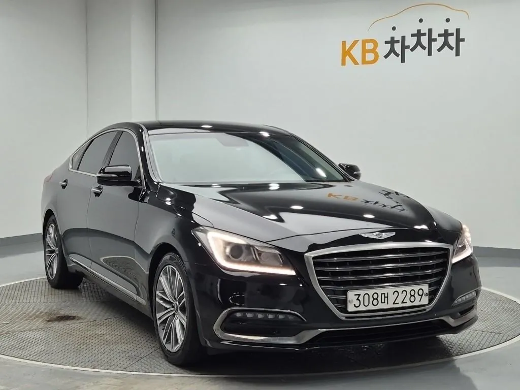 Genesis G80 2017 photo 4