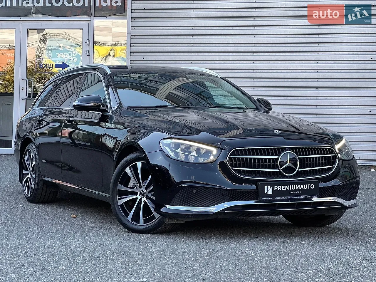 Mercedes-Benz E-Class 2022 photo 3