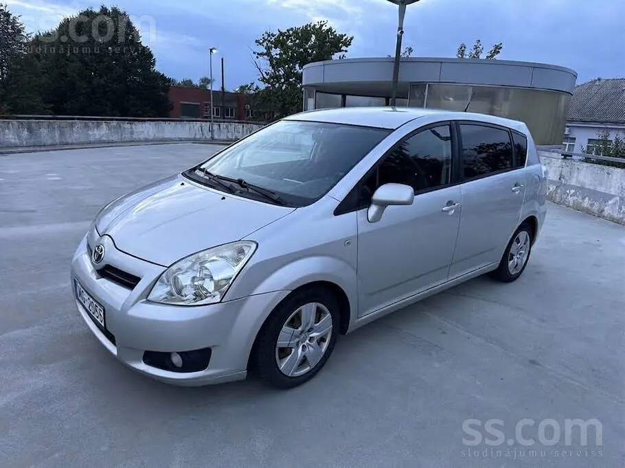 Toyota Corolla Verso Ii