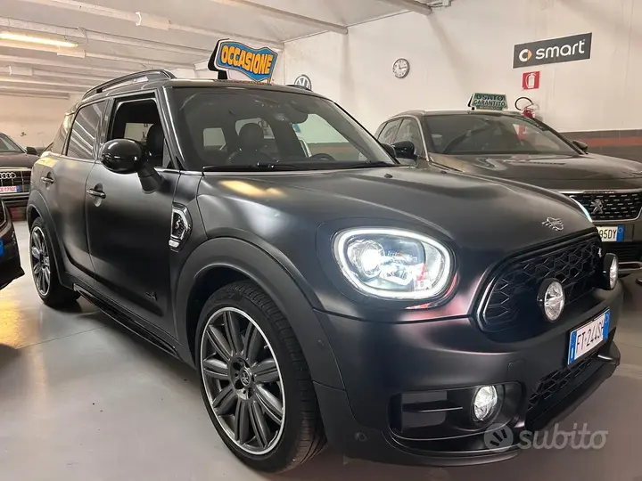 Mini Countryman 2018 photo 2