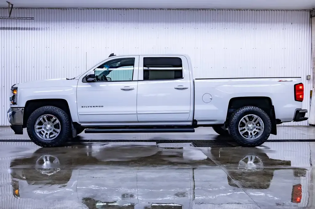 Chevrolet Silverado 1500 2017 photo 2